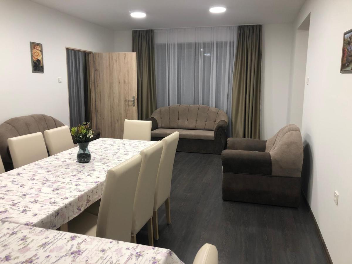 Lukacs Vendeghaz Hotel Erdohorvati Buitenkant foto
